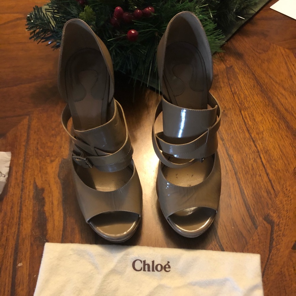 Authentic Chloe platform pumps